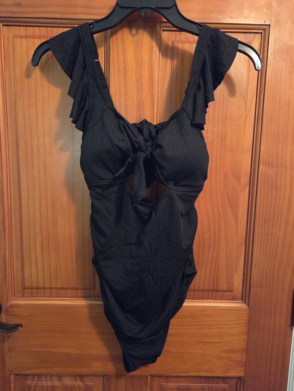 Ribbed Tie Knot Cutout Ruched Maternity One Piece Swimsuit Black NWOT Small